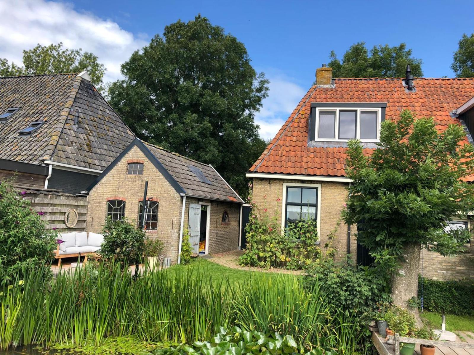 Vakantiehuis In Friesland Voor De Hele Familie Huns Exteriér fotografie